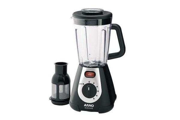 Liquidificador com 600W de Potência, 5 Velocidades